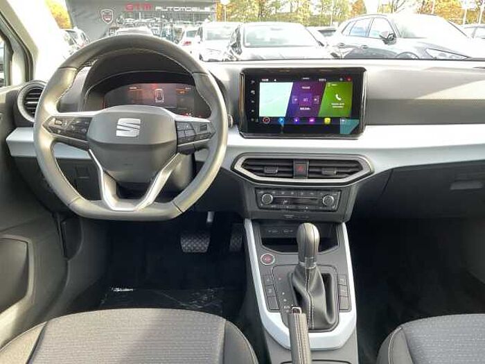 SEAT Arona 1.0 TSI Road Edition DSG SHZ/DCC/LED