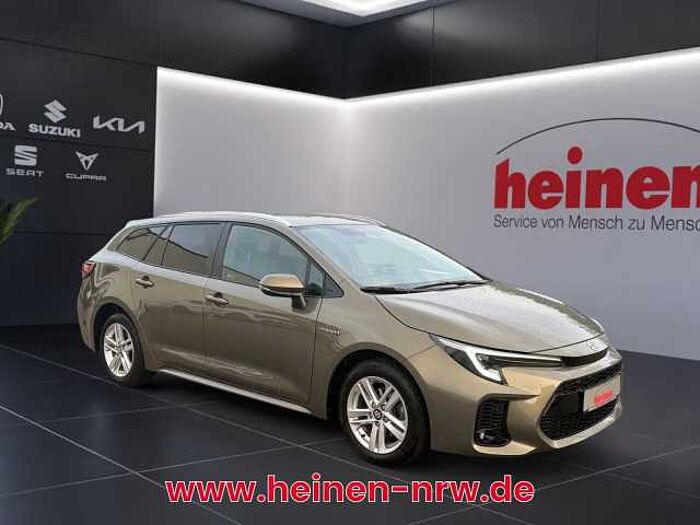 Suzuki Swace Comfort+ PLUS CVT Hybrid ACC+LED+SHZ+LM