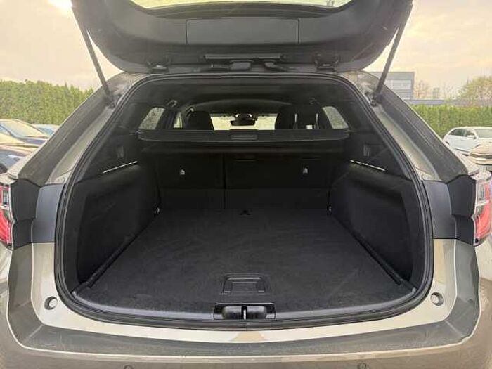 Suzuki Swace Comfort+ PLUS CVT Hybrid ACC+LED+SHZ+LM