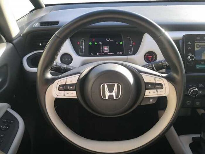 Honda Jazz 1.5 Executive E-CVT NAVI LED ACC PDC