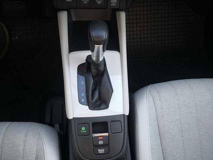 Honda Jazz 1.5 Executive E-CVT NAVI LED ACC PDC