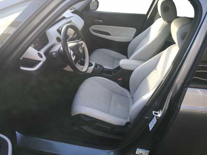 Honda Jazz 1.5 Executive E-CVT NAVI LED ACC PDC