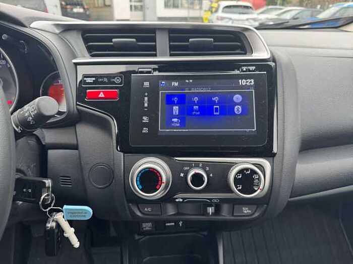 Honda Jazz 1.3 i-VTEC Comfort PDC TEMPOMAT DAB-RADIO