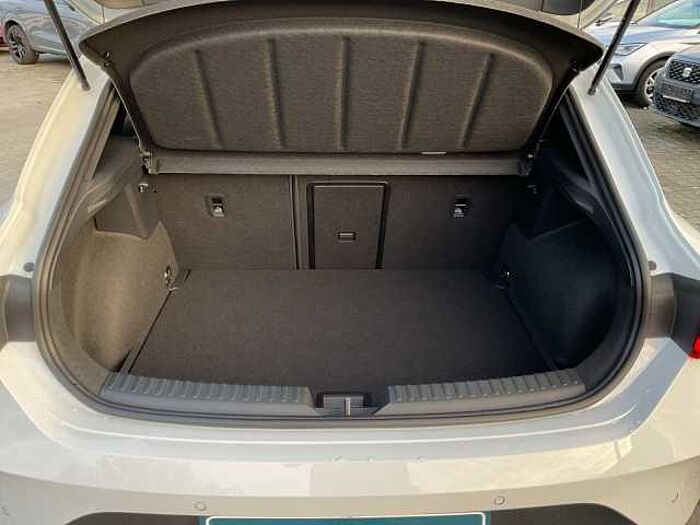 CUPRA Leon 1.5 eTSI DSG FULL LINK / PCC / LED Cupra