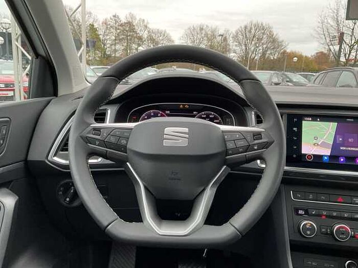 SEAT Ateca Road Edition 1.5 TSI DSG LED+NAVI+PANO+SHZ