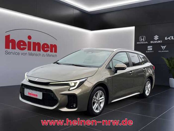 Suzuki Swace 1.8 Comfort Plus NAVI+RÜCKFAHRKAMERA+PDC Comfort+