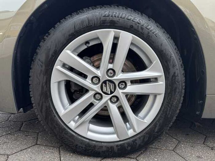 Suzuki Swace 1.8 Comfort Plus NAVI+RÜCKFAHRKAMERA+PDC Comfort+