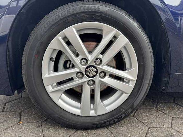 Suzuki Swace 1.8 Comfort Plus NAVI+RÜCKFAHRKAMERA+PDC Comfort+