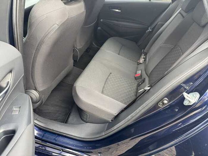 Suzuki Swace 1.8 Comfort Plus NAVI+RÜCKFAHRKAMERA+PDC Comfort+