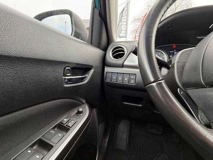 Suzuki Vitara 1.4 Comfort RÜCKFAHRKAMERA+PDC+NAVI+DAB