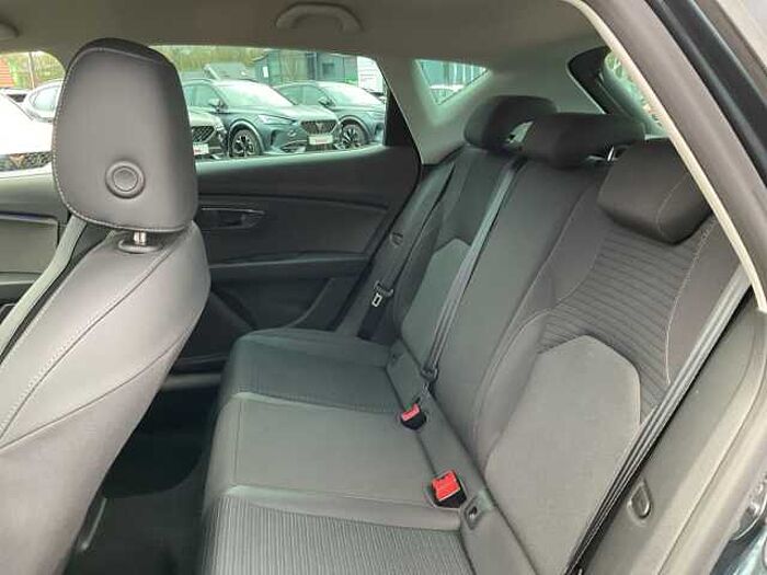 SEAT Leon 1.5 TSI Xcellence DSG ALLWETTER + TEMPOMAT