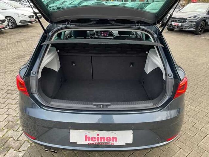 SEAT Leon 1.5 TSI Xcellence DSG ALLWETTER + TEMPOMAT