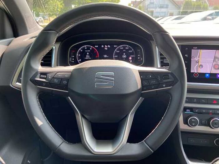 SEAT Ateca Xperience 1.5 TSI 110kW(150PS) DSG ACC KAM