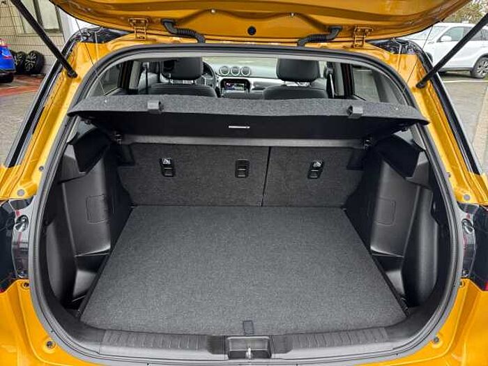 Suzuki Vitara 1.4 Comfort PLUS NAVI RÜCKFAHRKAMERA PDC +