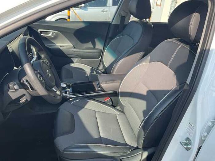 Kia Niro 7 e-Niro Edition ACC SpurH LM KlimaA KAM