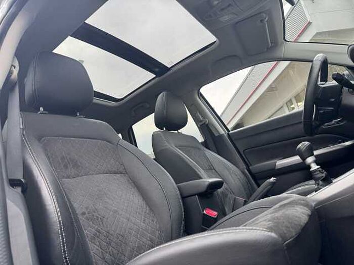 Suzuki Vitara 1.4 COMFORT PLUS NAVI+RÜCKFAHRKAMERA+PDC