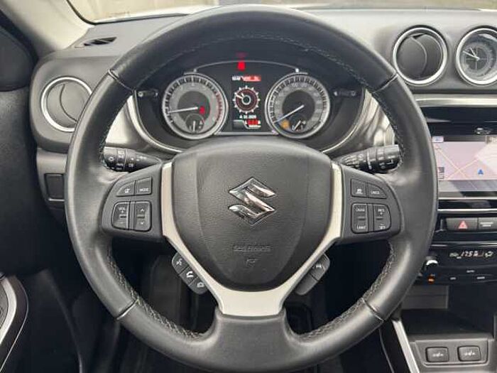 Suzuki Vitara 1.4 COMFORT PLUS NAVI+RÜCKFAHRKAMERA+PDC