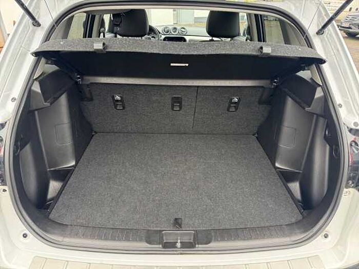 Suzuki Vitara 1.4 COMFORT PLUS NAVI+RÜCKFAHRKAMERA+PDC