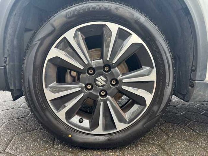 Suzuki Vitara 1.4 COMFORT PLUS NAVI+RÜCKFAHRKAMERA+PDC