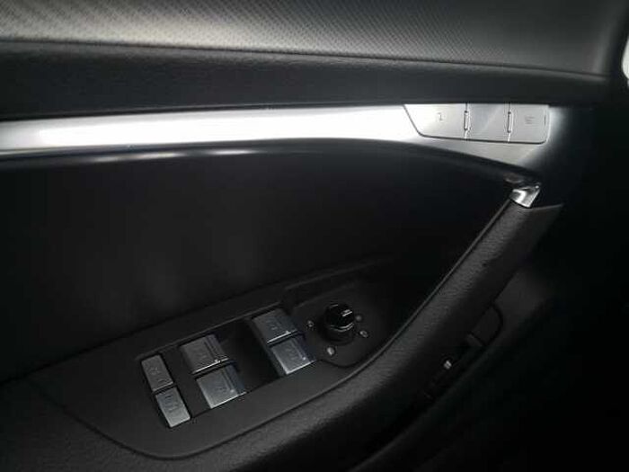 Audi A6 40 2.0 TDI S-tronic quattro sport NAVI LED 19Z