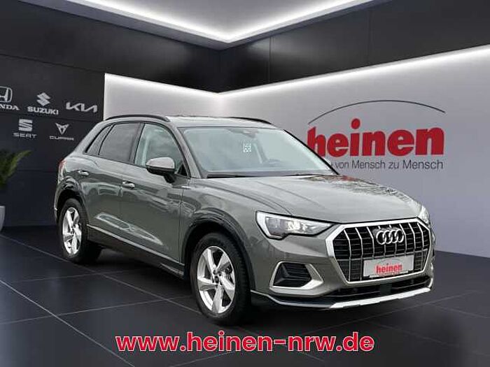 Audi Q3 35 1.5 TFSI S-tronic advanced NAVI LED PANO