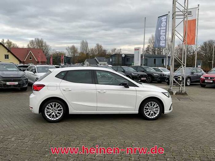 SEAT Ibiza 1.0 TSI FR NAVI LED FULL-LINK
