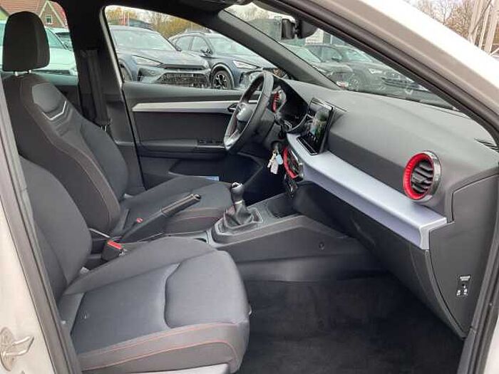 SEAT Ibiza 1.0 TSI FR NAVI LED FULL-LINK