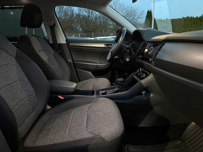 SKODA Kodiaq 2.0 TDI DSG Clever 4x4 NAVI LED AHK PANO
