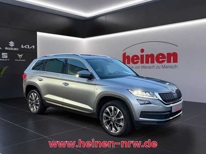 SKODA Kodiaq 2.0 TDI DSG Clever 4x4 NAVI LED AHK PANO