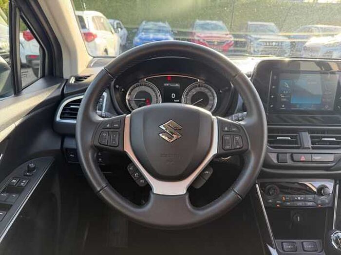Suzuki S-Cross 1.4 Dualjet Comfort ACC+LED+Navi+LM SX4