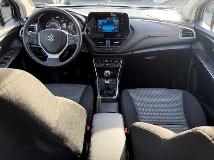 Suzuki S-Cross 1.4 Dualjet Comfort ACC+LED+Navi+LM SX4