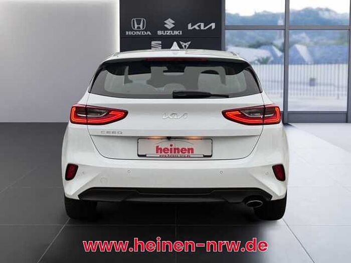 Kia ceed 1.5T DCT VISION KOMFORT LM+KLIMAAUTO. +BT cee'd