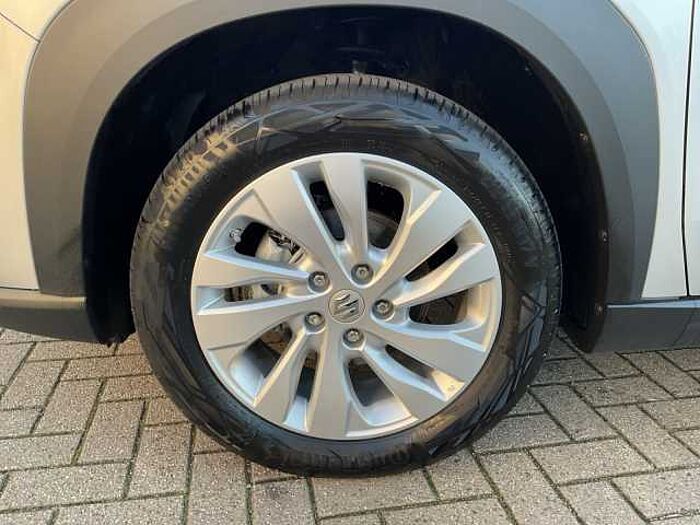 Suzuki S-Cross SX4 1.5 Comfort AGS LED+2xKlima+LM