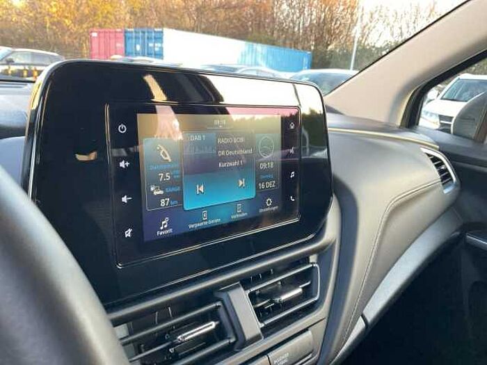 Suzuki S-Cross SX4 1.5 Comfort AGS LED+2xKlima+LM