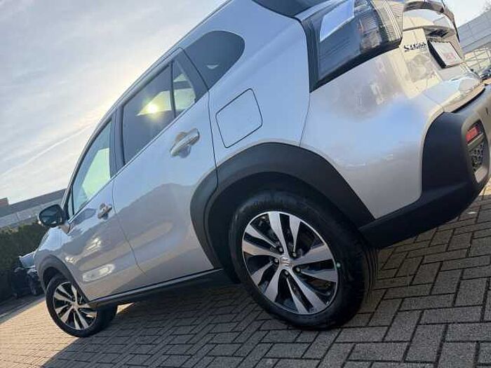 Suzuki S-Cross 1.5 Dualjet Comfort+ AllGrip ACC+LED+SD SX4