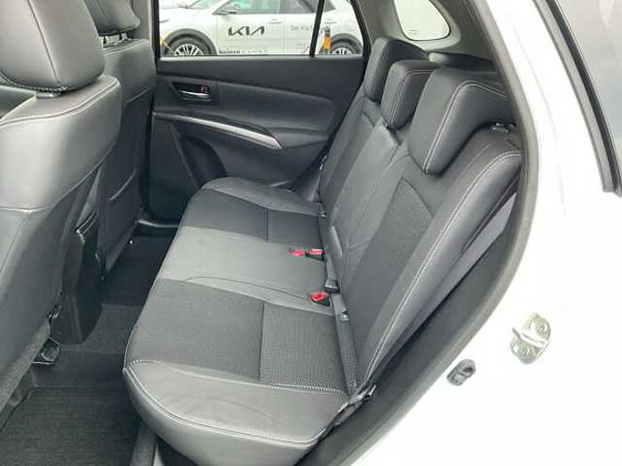 Suzuki S-Cross 1.5 Dualjet Comfort+ AllGrip ACC+LED+SD SX4
