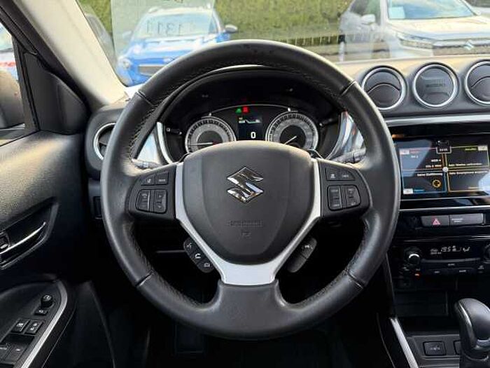 Suzuki Vitara 1.5 Comfort+ PLUS AGS ACC+LED+SD+SHZ+DAB