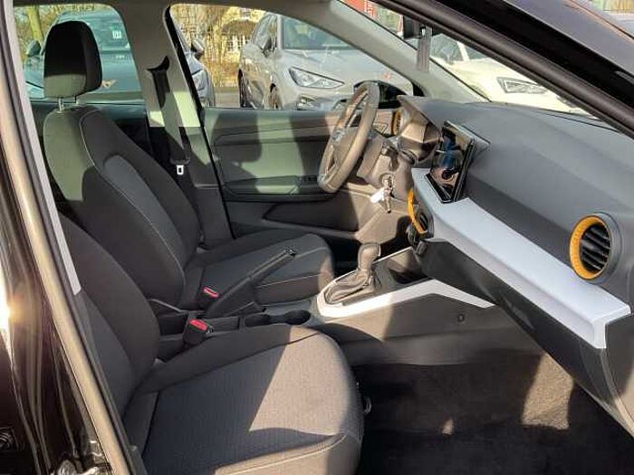 SEAT Arona 1.0 TSI Style DSG NAVI LED FULL-LINK