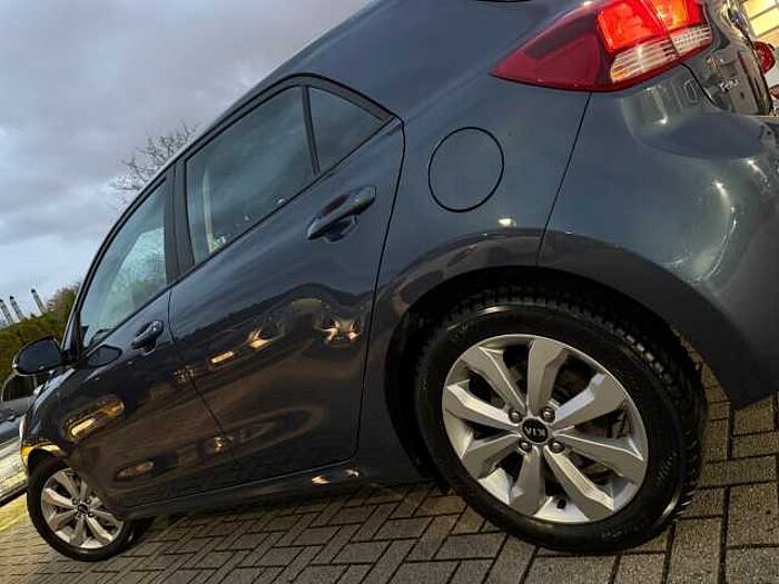 Kia Rio 1.2 Vision NAVI LED AHK
