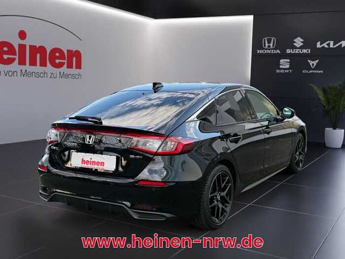 Honda Civic 2.0 e: HEV Advance PANO+BOSE+CARPLAY+NAVI