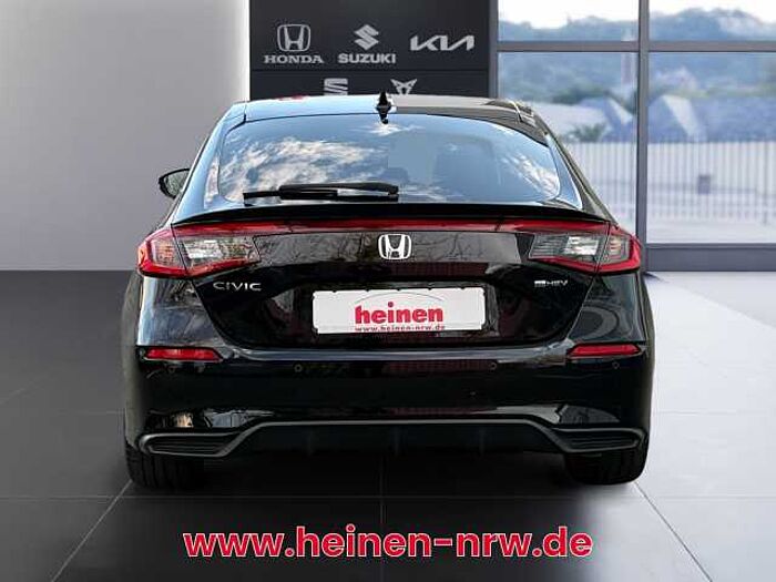 Honda Civic 2.0 e: HEV Advance PANO+BOSE+CARPLAY+NAVI