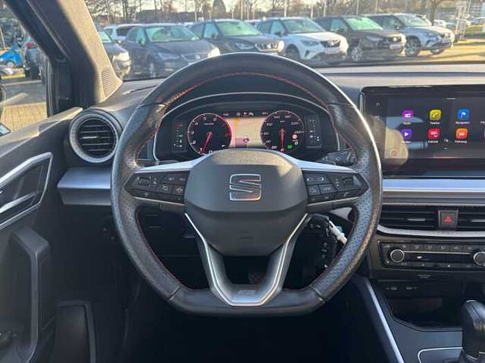 SEAT Arona FR 1.5 TSI DSG NAVI LED ACC