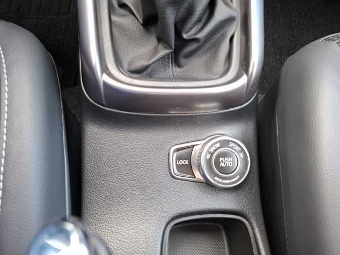 Suzuki S-CROSS 1.4 COMFORT ALLGRIP HYBRID NAVI LED PANO SX4