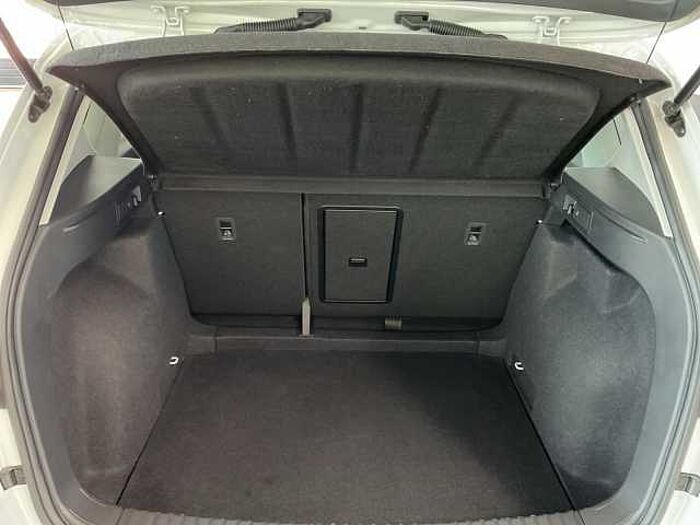 SEAT Ateca 1.5 TSI DSG Style LED NAVI KAMERA ACC
