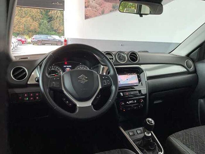 Suzuki Vitara 1.4 Comfort+ ALLGRIP Hybrid LED+NAVI+PANO