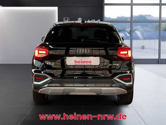 Audi Q2 35 TSI S tronic advanced SITZHEIZUNG+PDC