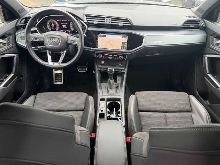 Audi Q3 40 2.0 TFSI S-tronic quattro S-Line NAVI LED