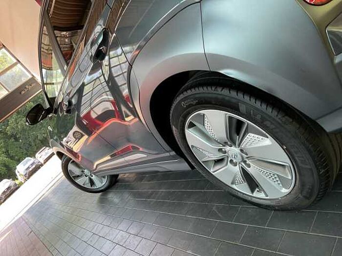Hyundai Kona Advantage Elektro NAVI KAMERA TEMPOMAT