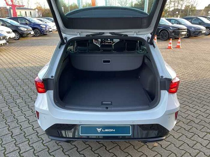CUPRA Leon Sportstourer 1.5 eTSI DSG PANO / SITZHEIZUNG