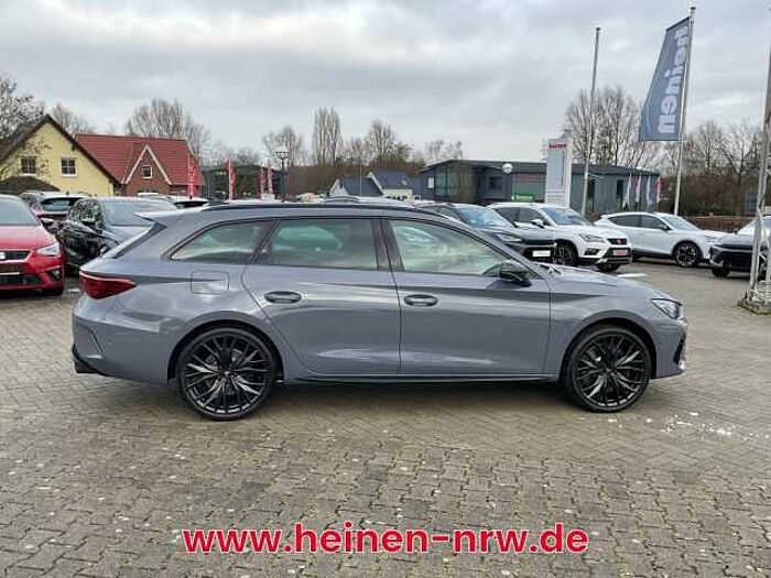 CUPRA Leon Sportstourer 2.0 TSI 4Drive VZ PDC // DCC Black Edition